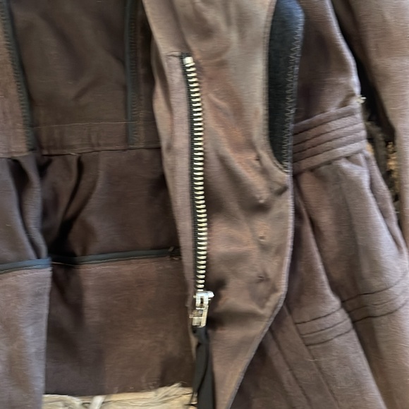 Hanni Y crop jacket new with tags. - Picture 5 of 6